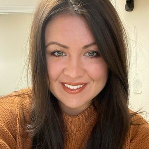 Meet your Posher, Jami